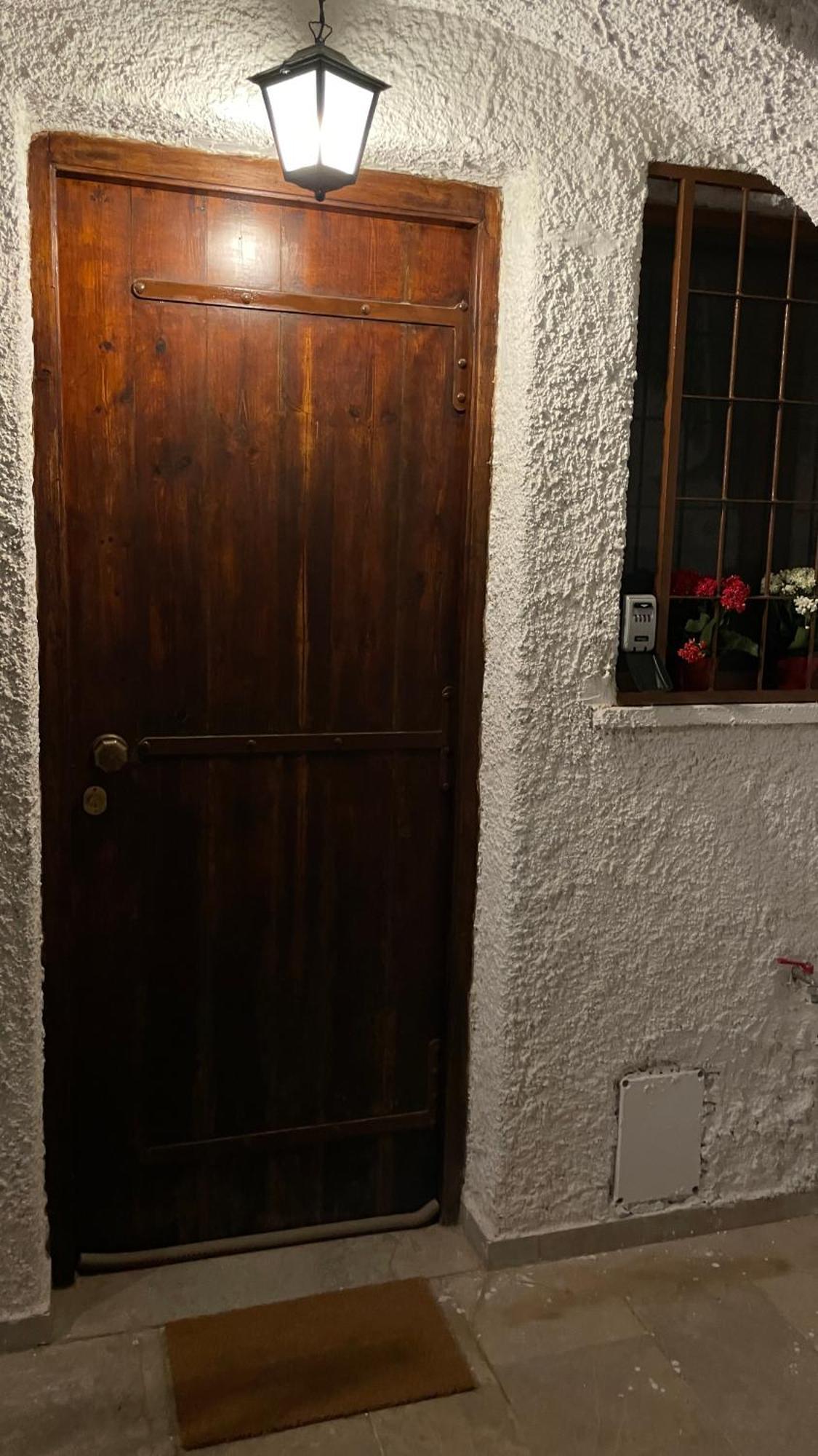 Zenso Studios Tolón Dış mekan fotoğraf