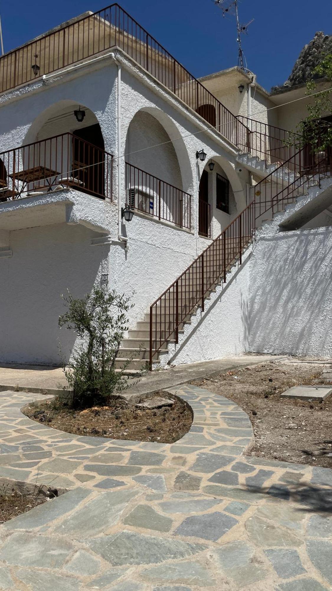 Zenso Studios Tolón Dış mekan fotoğraf