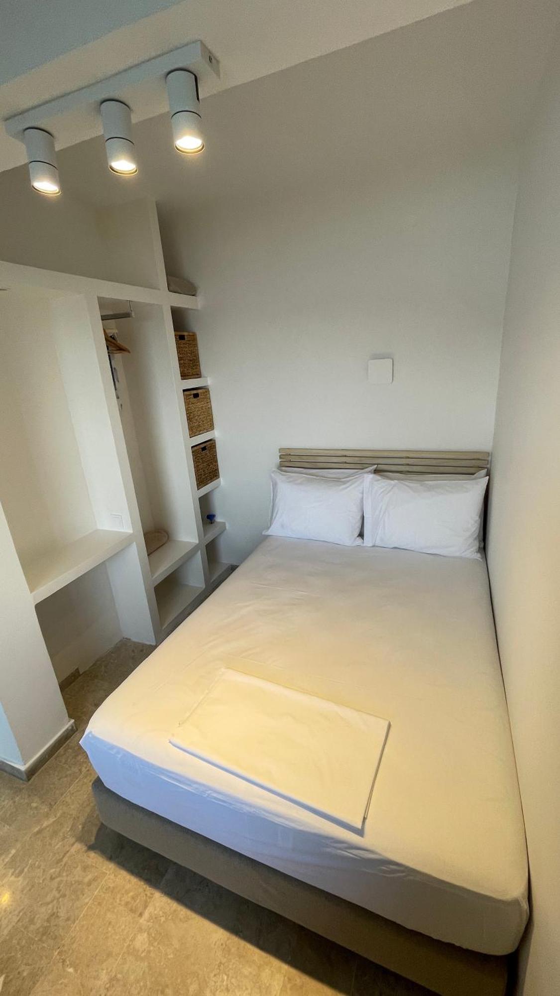 Zenso Studios Tolón Dış mekan fotoğraf