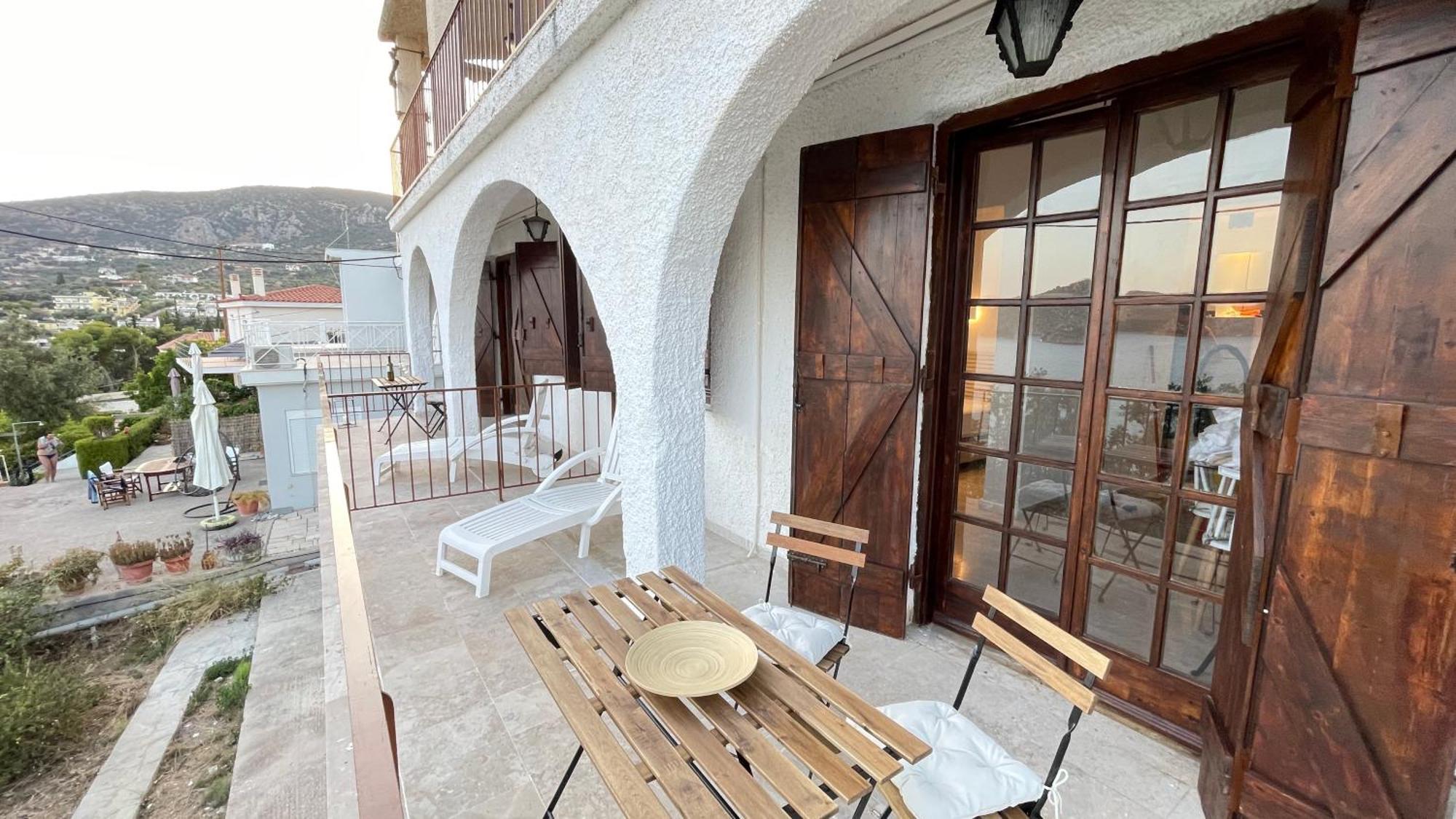 Zenso Studios Tolón Dış mekan fotoğraf